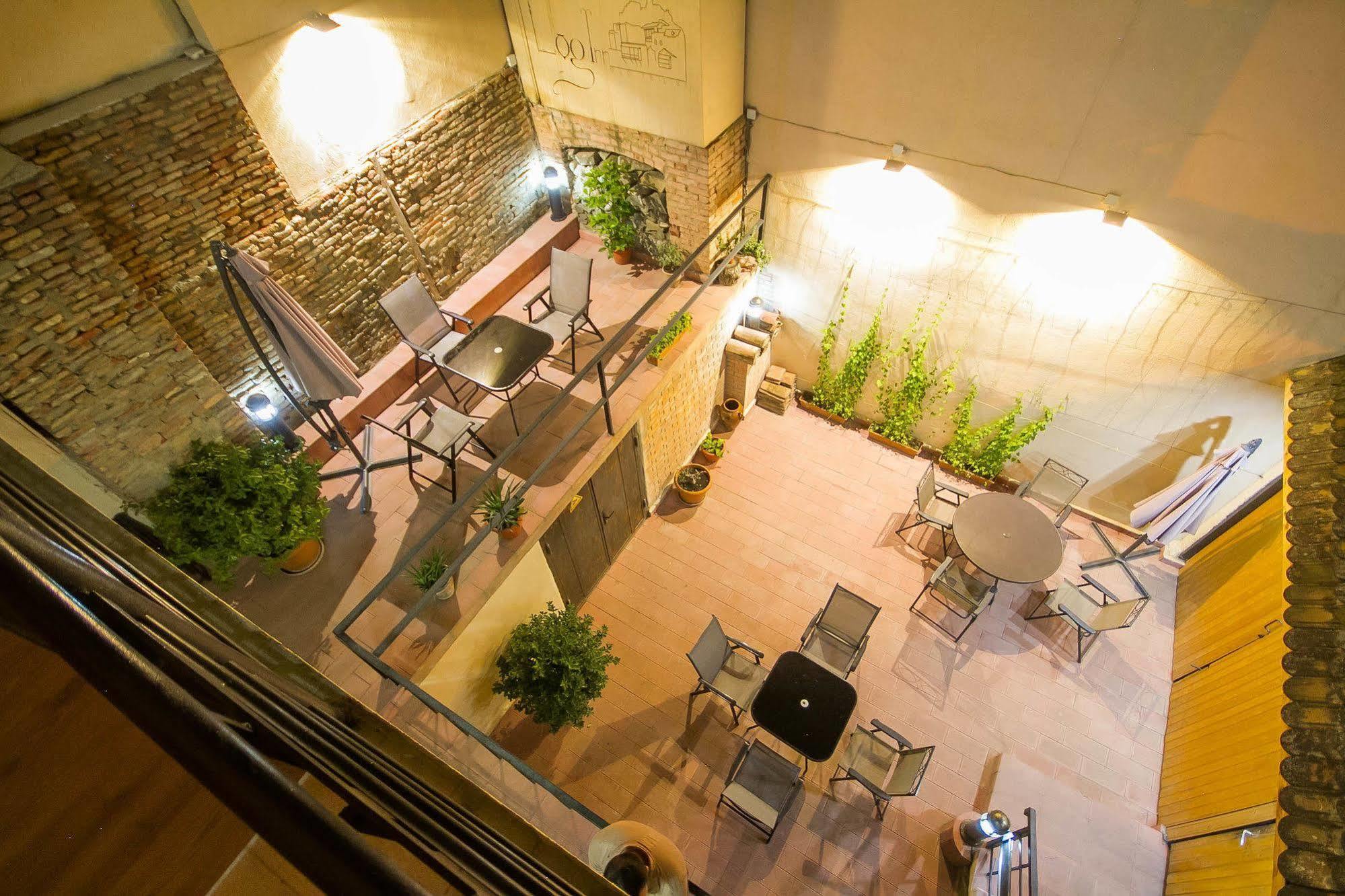 Log Inn Boutique Hotel Tbilisi Esterno foto