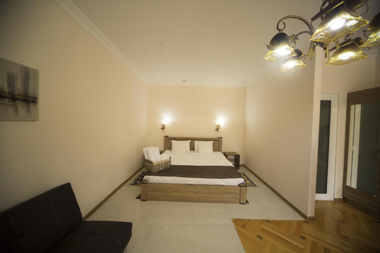 Log Inn Boutique Hotel Tbilisi Camera foto